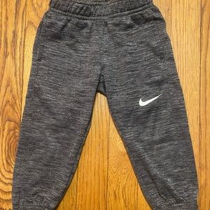Nike Dri-Fit Toddler Pants (Toddler Boys: 2T)